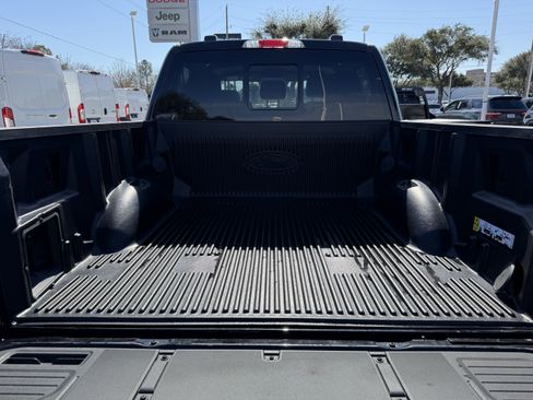 Used 2023 Ford F150 Lariat w/ Equipment Group 502A High image 31