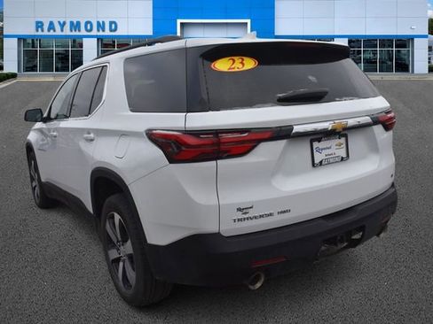 Certified 2023 Chevrolet Traverse LT w/ LT Premium Package image 5