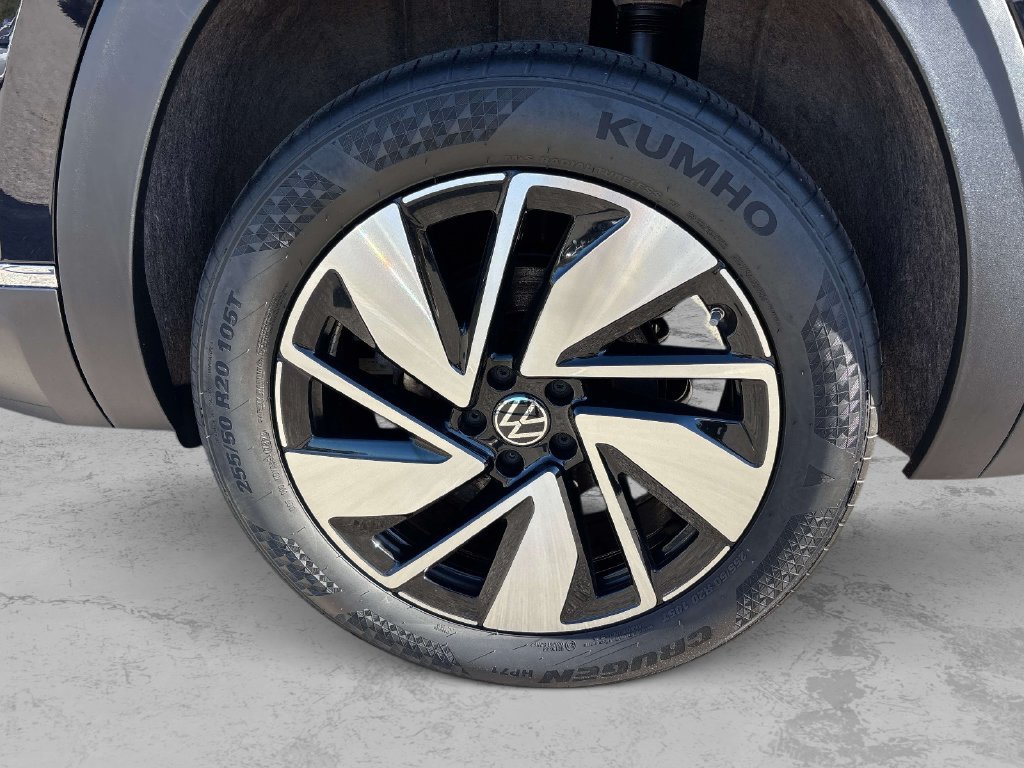 Certified 2024 Volkswagen Atlas SEL AWD/4WD image 9