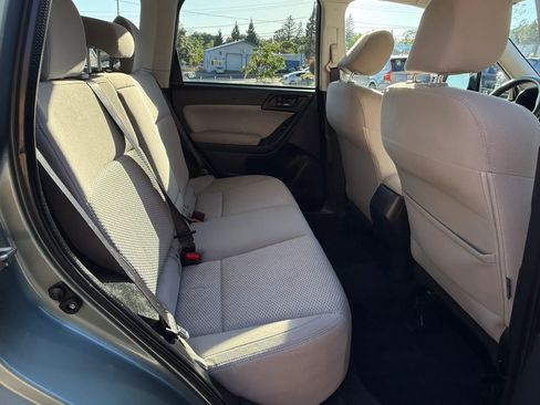 Used 2017 Subaru Forester 2.5i Premium w/ All-Weather Package AWD/4WD image 24
