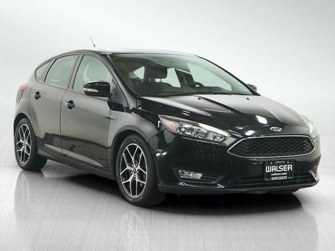 Used 2017 Ford Focus SEL w/ Interior Protection Package FWD image 7