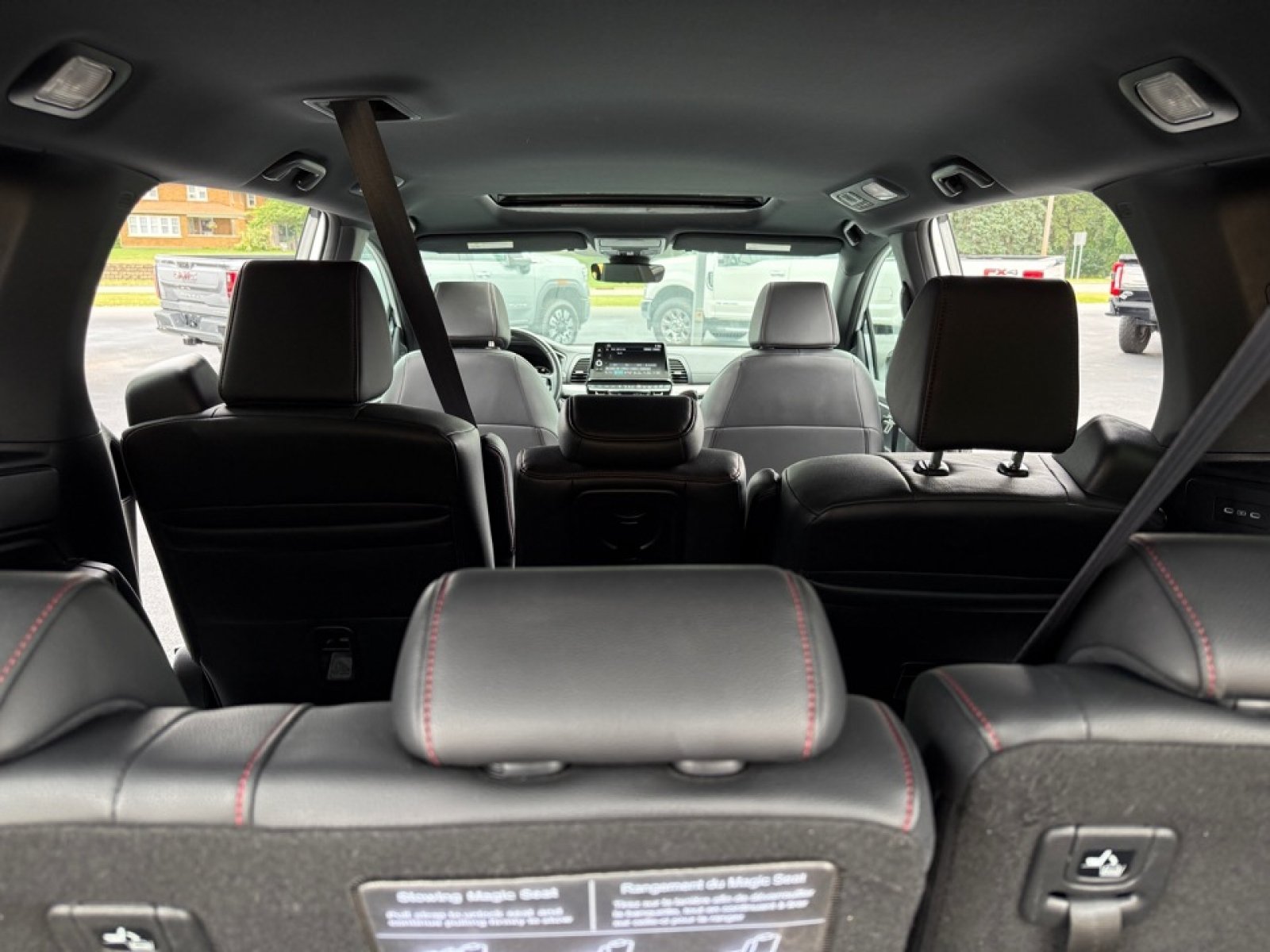 Used 2025 Honda Odyssey Sport-L image 34