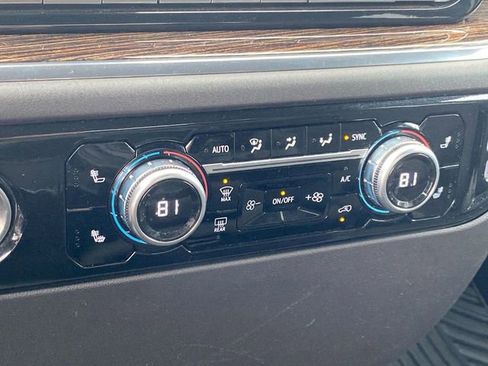 Used 2024 GMC Sierra 1500 SLE image 36