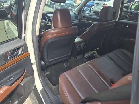 Used 2013 Subaru Outback 3.6R Limited image 14