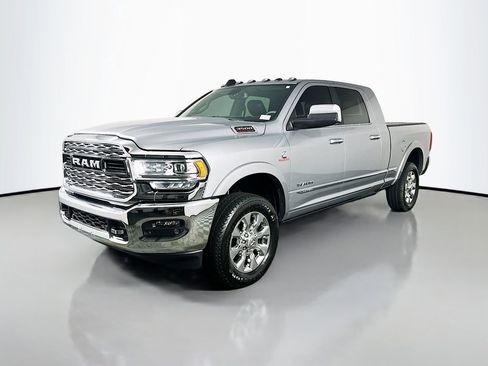 Used 2021 RAM 3500 Limited image 3