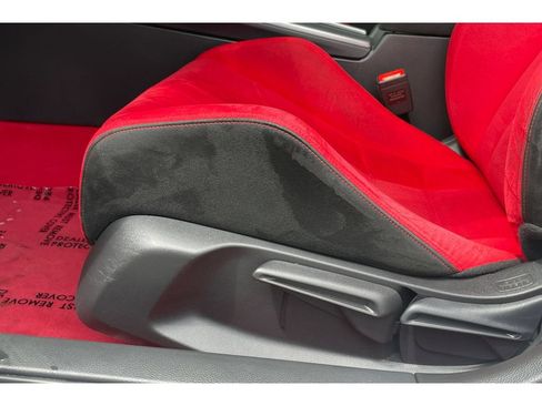 Used 2025 Honda Civic Type R image 12