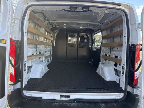 Certified 2023 Ford Transit 250 Low Roof AWD image 20