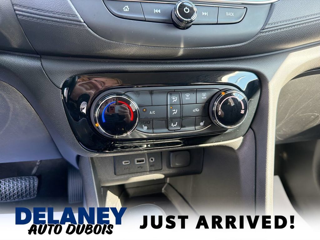 Used 2023 Buick Encore GX Preferred w/ Cold Weather Comfort Package FWD image 25