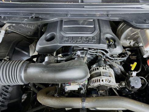Used 2022 RAM 1500 Big Horn AWD/4WD image 34