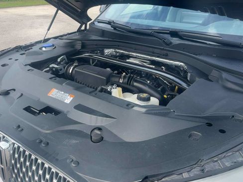 Used 2020 Lincoln Aviator Reserve AWD/4WD image 11