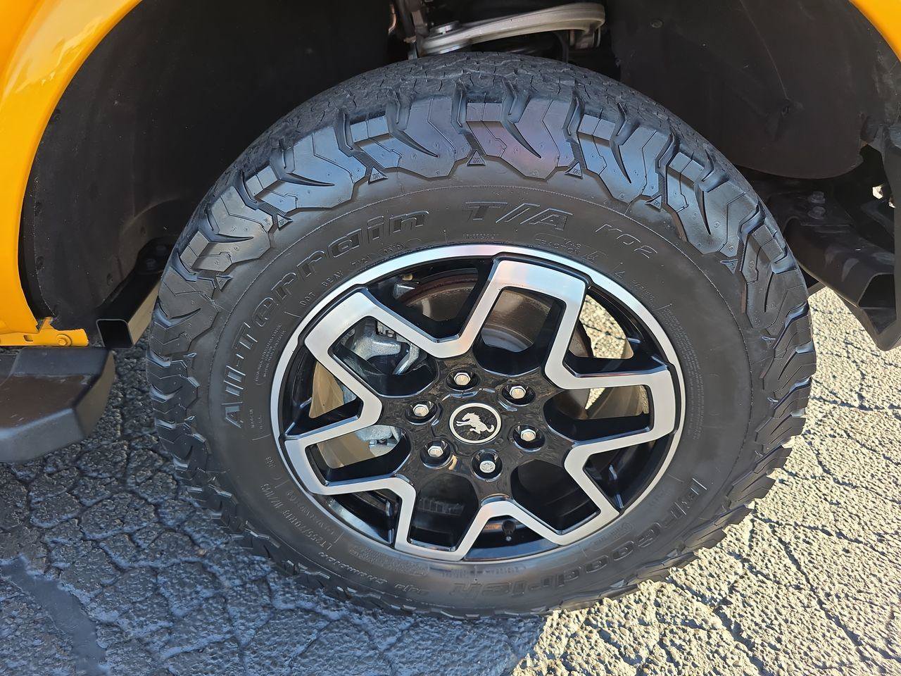 Used 2022 Ford Bronco Outer Banks AWD/4WD image 16