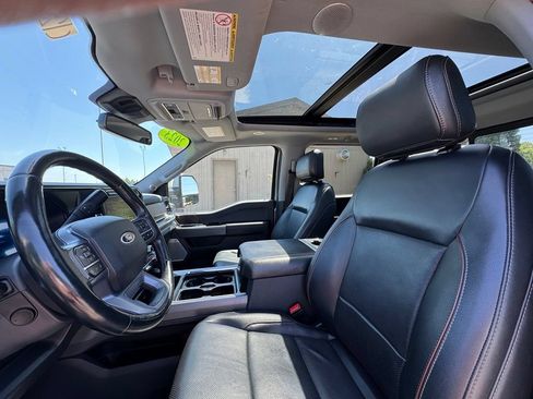 Used 2023 Ford F250 Lariat w/ Lariat Ultimate Package AWD/4WD image 23