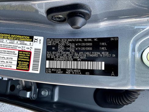 Used 2023 Toyota Highlander Platinum AWD/4WD image 19