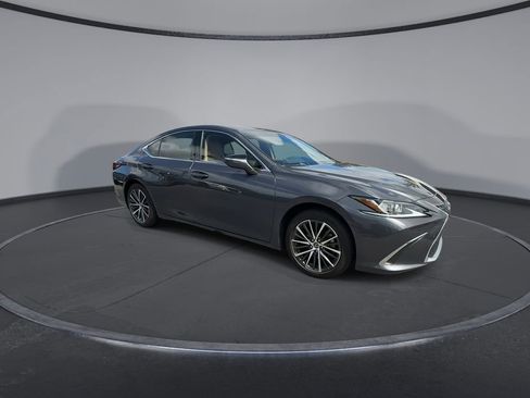 Used 2025 Lexus ES 350 350 w/ Premium Package image 2