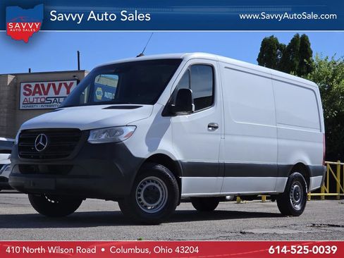 Used 2022 Mercedes-Benz Sprinter 1500 image 1