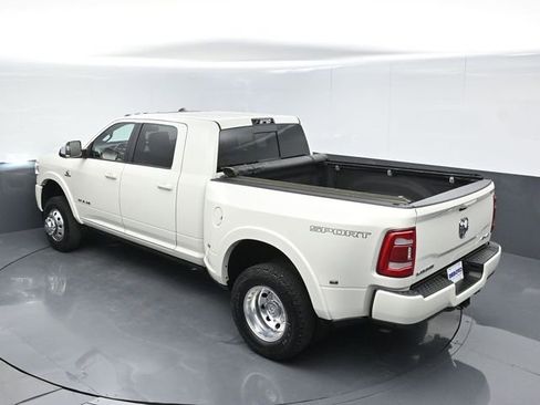 Used 2022 RAM 3500 Laramie AWD/4WD image 45