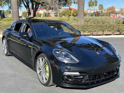 Used 2019 Porsche Panamera Turbo S Executive image 3