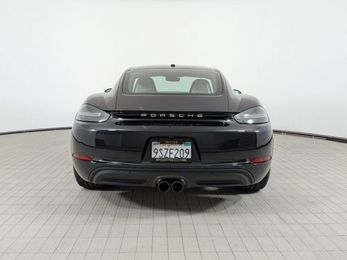 Certified 2025 Porsche 718 Cayman S RWD image 10
