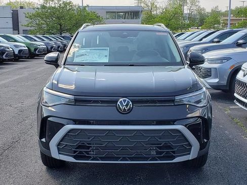 New 2026 Volkswagen Taos SE AWD/4WD image 4