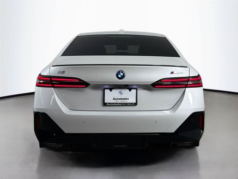 New 2026 BMW i5 M60 w/ Premium Package AWD/4WD image 6
