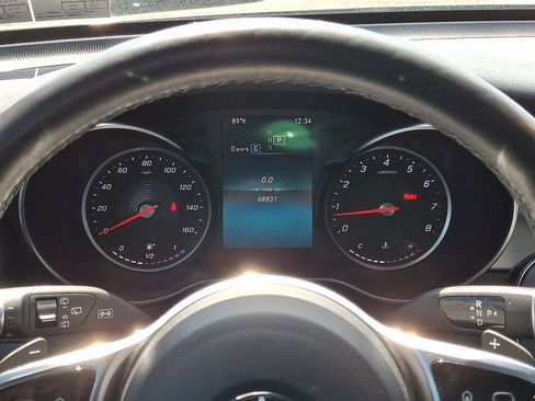 Used 2020 Mercedes-Benz GLC 300 4MATIC image 21