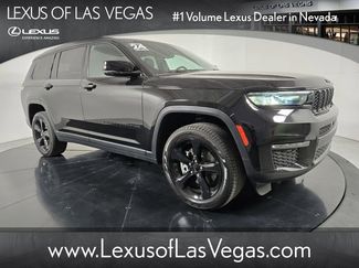 Used 2024 Jeep Grand Cherokee L Limited w/ Black Appearance Package AWD/4WD video 1