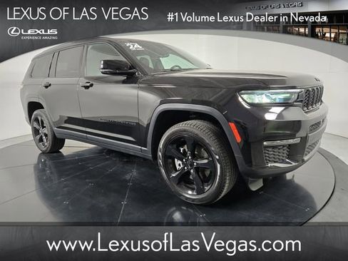Used 2024 Jeep Grand Cherokee L Limited w/ Black Appearance Package AWD/4WD image 1