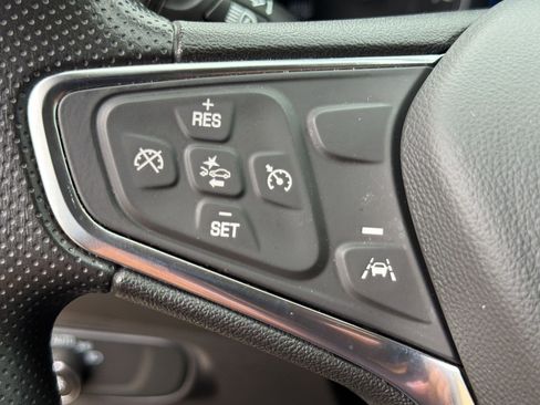 Used 2024 Chevrolet Equinox LS w/ LS Convenience Package FWD image 16