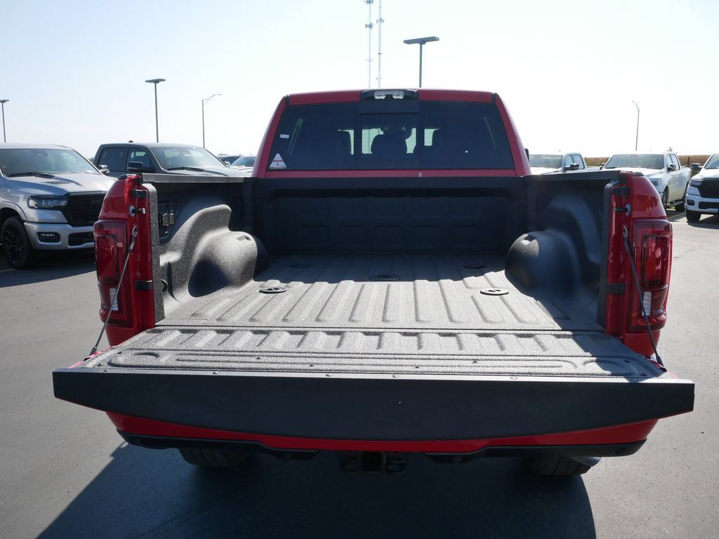 New 2026 RAM 2500 Laramie AWD/4WD image 6