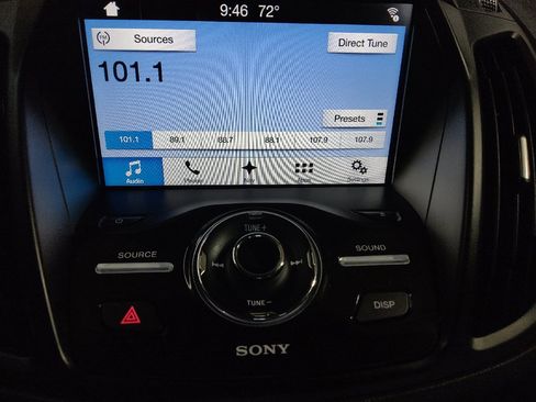 Used 2017 Ford Escape Titanium FWD image 25