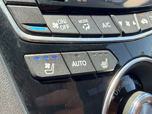 Used 2020 Acura RDX AWD w/ Advance Package image 18