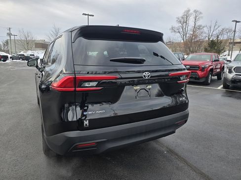 Certified 2024 Toyota Grand Highlander XLE image 7