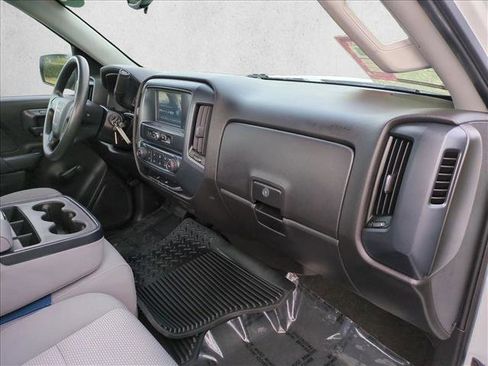 Used 2018 GMC Sierra 1500 2WD Regular Cab image 16