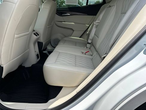 Used 2023 Buick Envision Avenir AWD/4WD image 33