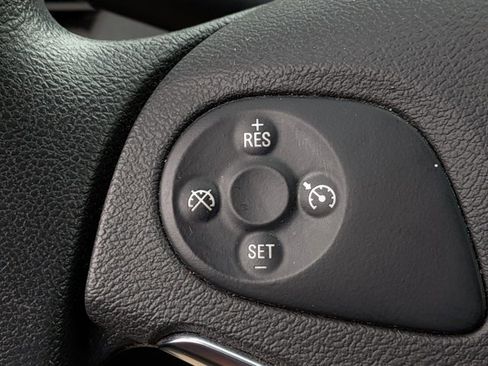 Used 2014 Chevrolet Impala LS w/ LS Convenience Package FWD image 10