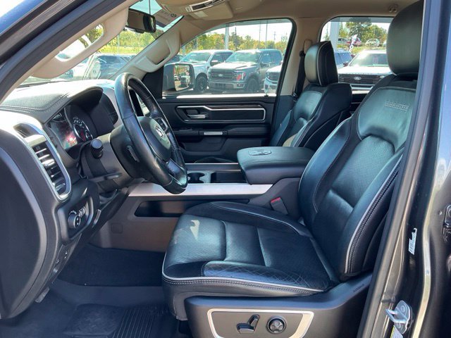 Used 2019 RAM 1500 Laramie AWD/4WD image 20