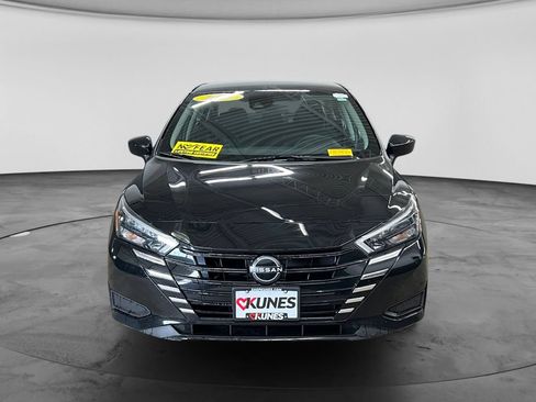 Used 2025 Nissan Versa SV FWD image 2