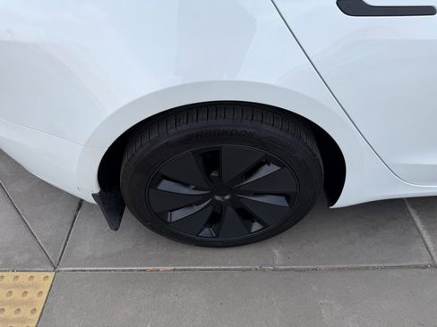 Used 2024 Tesla Model 3 Long Range image 15