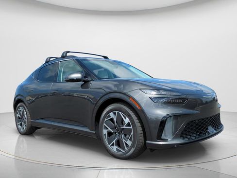 New 2026 Genesis GV60 RWD image 3
