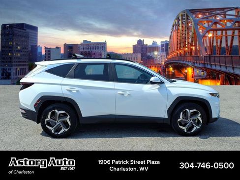 Used 2022 Hyundai Tucson SEL w/ Convenience + Premium Package AWD/4WD image 2