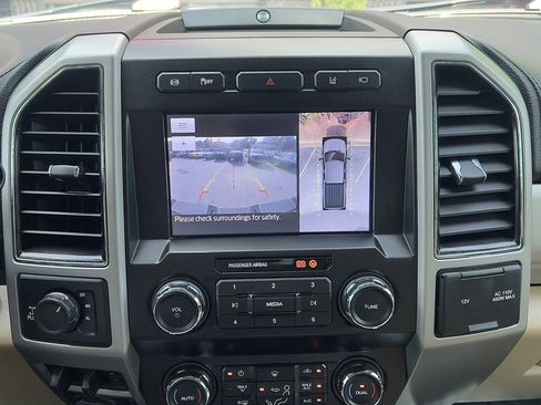 Used 2021 Ford F250 Lariat w/ Lariat Ultimate Package image 44