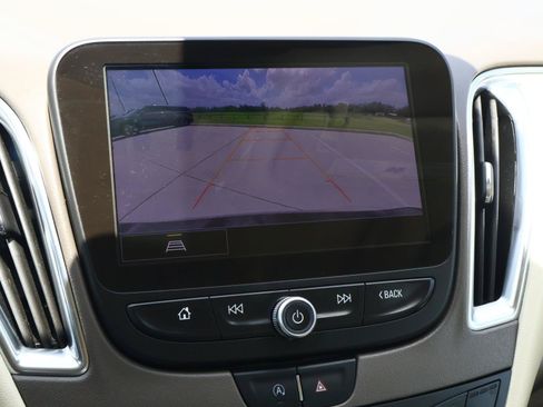 Used 2024 Chevrolet Malibu LT FWD image 26