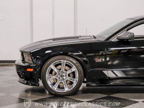 Used 2006 Ford Mustang GT Premium image 23