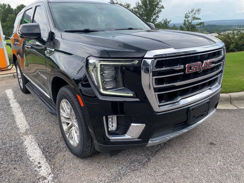 Used 2022 GMC Yukon SLT w/ SLT Premium Package AWD/4WD image 1