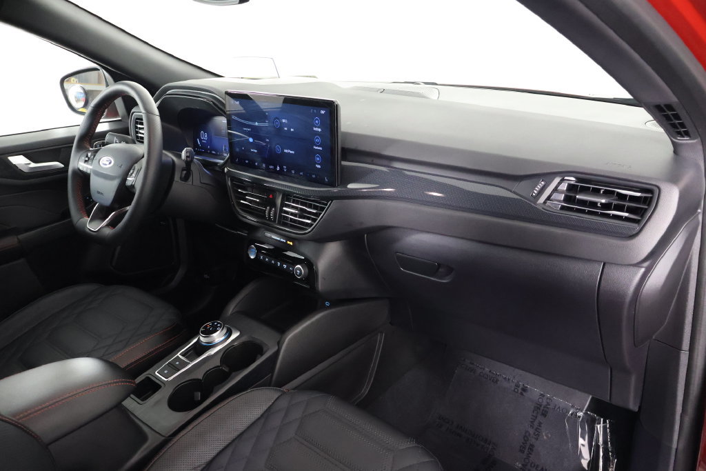 Used 2023 Ford Escape ST-Line Elite w/ Premium Technology Package AWD/4WD image 9