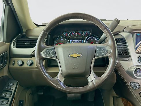 Used 2015 Chevrolet Tahoe LTZ AWD/4WD image 17