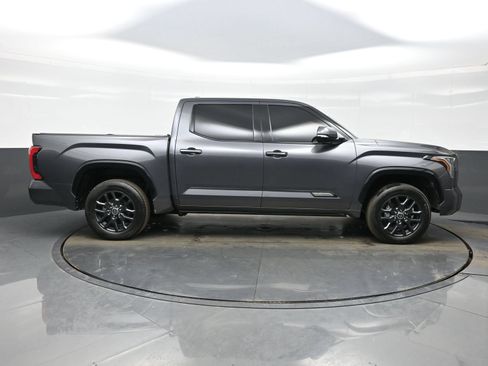 Used 2023 Toyota Tundra Platinum w/ Advanced Package AWD/4WD image 7