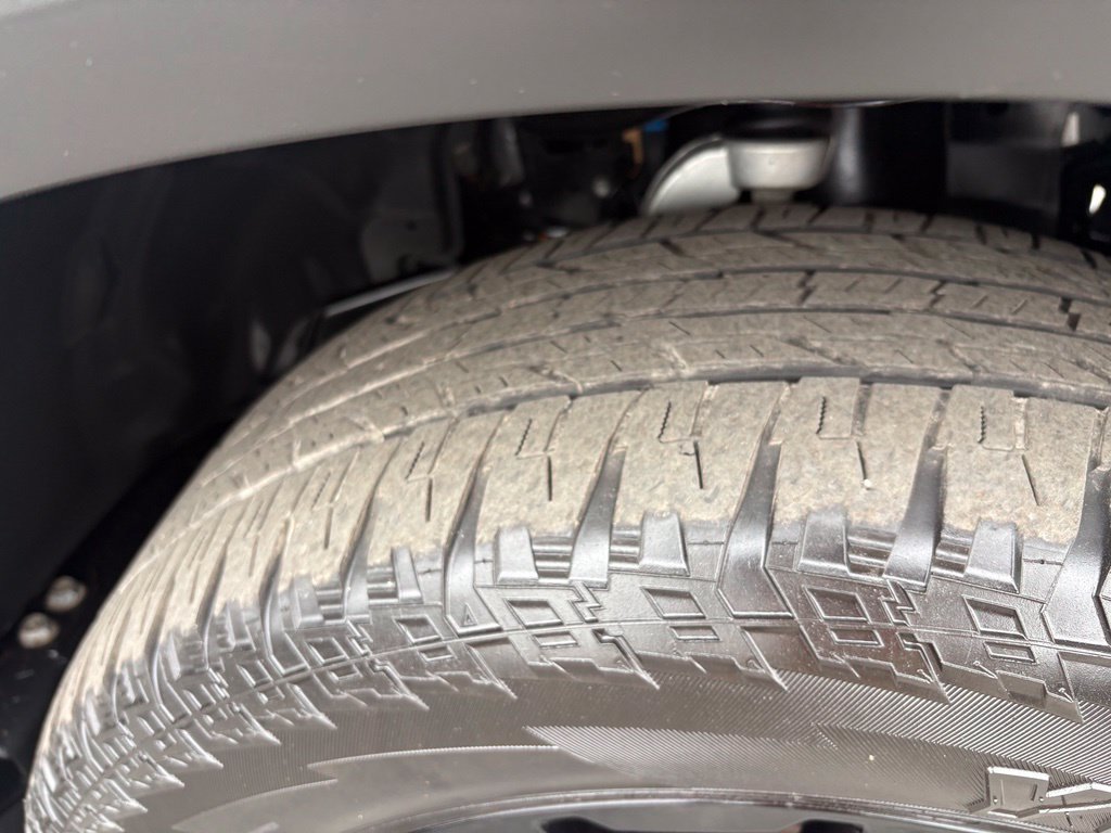 Used 2025 Nissan Armada PRO-4X AWD/4WD image 13