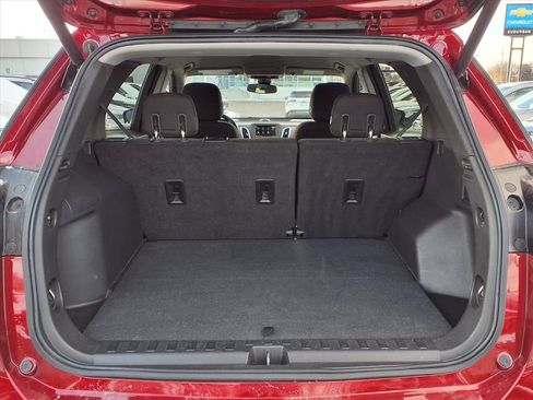 Used 2019 Chevrolet Equinox LT w/ Driver Convenience Package image 9