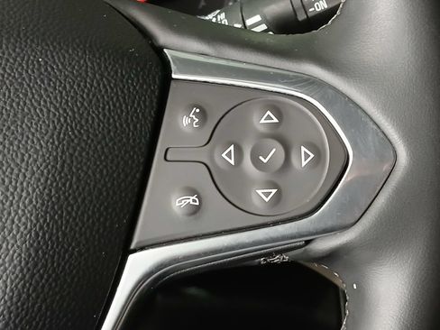 Certified 2023 Chevrolet Traverse LT w/ LPO, Cargo Package AWD/4WD image 30